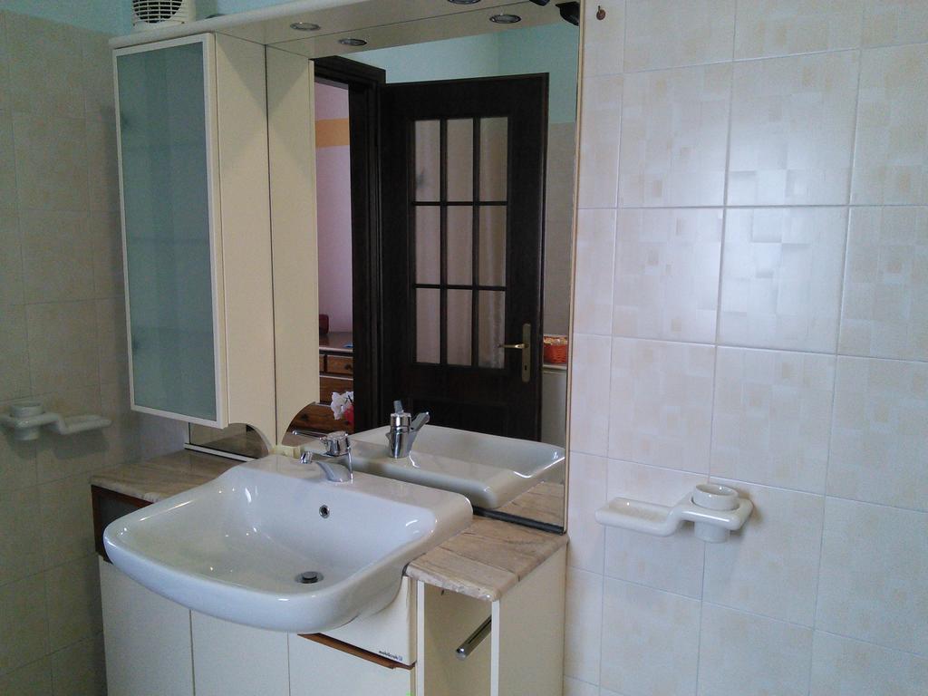Il Pozzo Apartment Marone Bagian luar foto