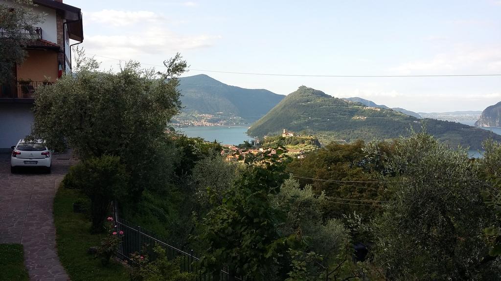 Il Pozzo Apartment Marone Bagian luar foto